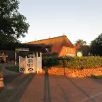 Апартаменты Nordseekrabbe 12 Herrenhof Wrixum